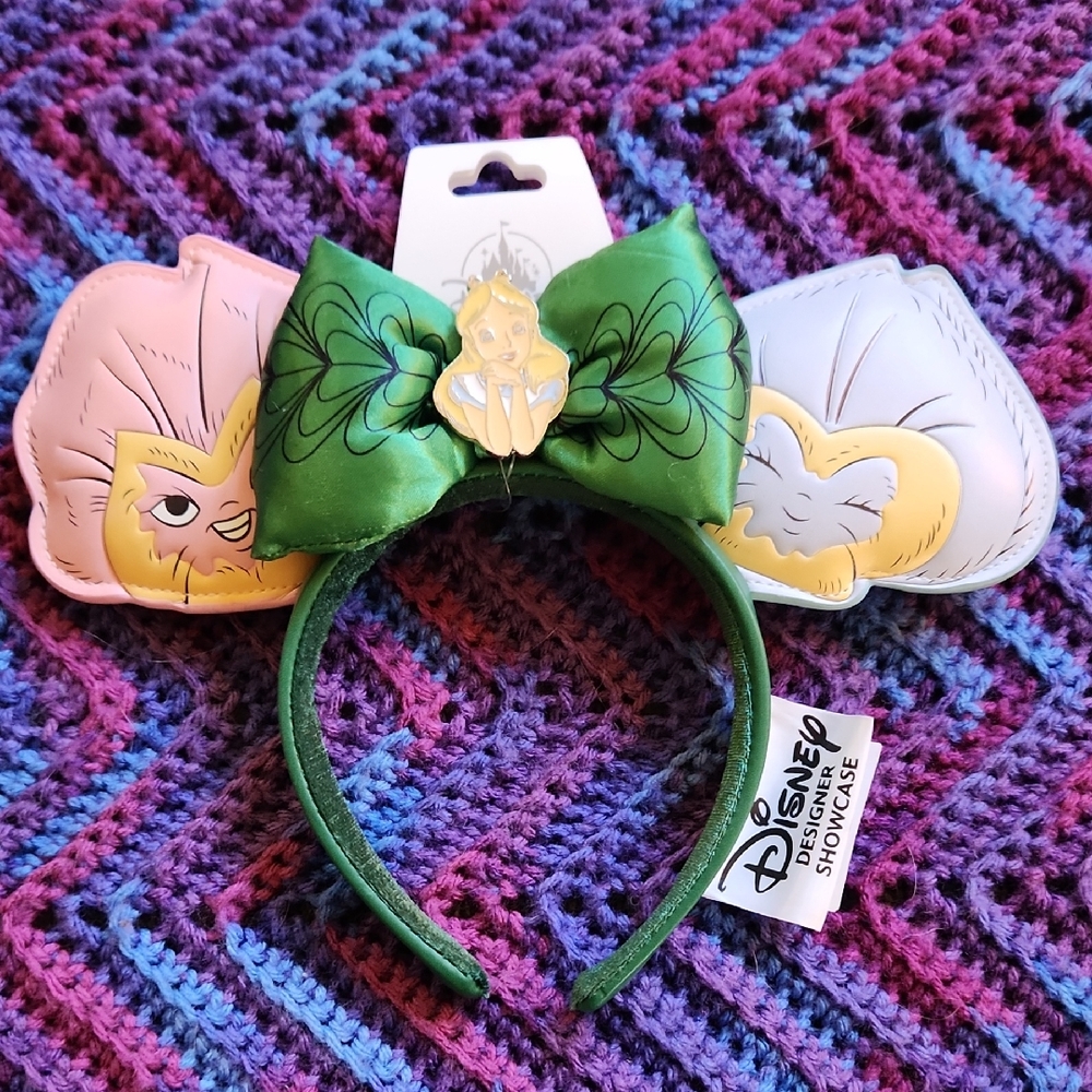 Disney Alice In Wonderland United Kingdom Ears Green Bow Headband